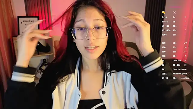 Snapshot of Fresita_Rosita chatting on September 19, 2025, 1:37 pm Fresita Rosita online show from September 19, 2025, 1:37 pm