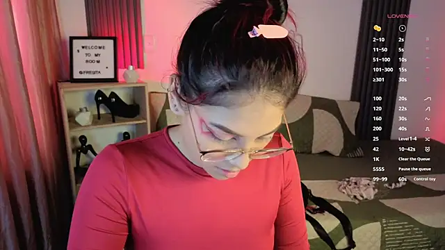 Snapshot of Fresita_Rosita chatting on September 20, 2025, 2:00 pm Fresita Rosita online show from September 20, 2025, 2:00 pm