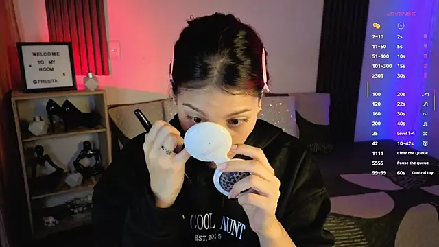 Snapshot of Fresita_Rosita chatting on October 3, 2025, 12:50 pm Fresita Rosita online show from October 3, 2025, 12:50 pm