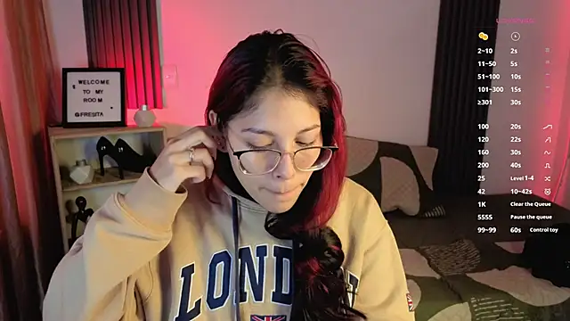 Fresita Rosita online show from September 17, 2025, 1:46 pm