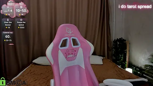 Snapshot of Cheryl__Brown chatting on October 23, 2025, 12:31 am Cheryl Brown online show from October 23, 2025, 12:31 am