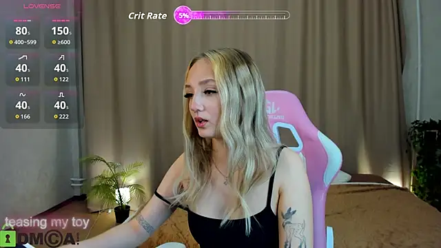 Snapshot of Cheryl__Brown chatting on October 3, 2025, 12:25 am Cheryl Brown online show from October 3, 2025, 12:25 am