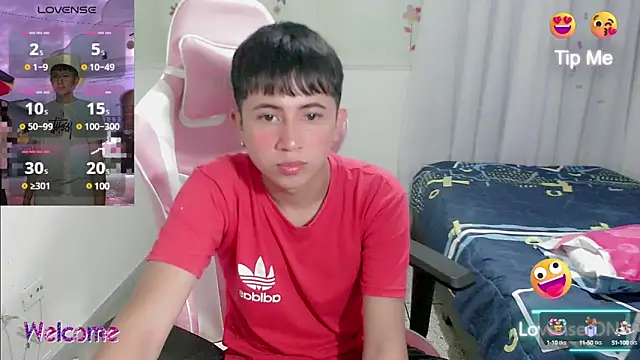 Snapshot of didier_king_ chatting on February 14, 2025, 3:15 pm didier king online show from February 14, 2025, 3:15 pm