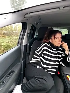 Snapshot of sansan2411 chatting on October 21, 2025, 12:48 pm sansan2411 online show from October 21, 2025, 12:48 pm