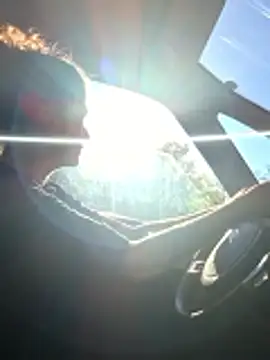 sansan2411 online show from April 8, 2026, 4:52 pm