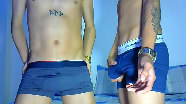 Snapshot of Angel_xxx chatting on March 22, 2025, 3:30 am Angel xxx online show from March 22, 2025, 3:30 am