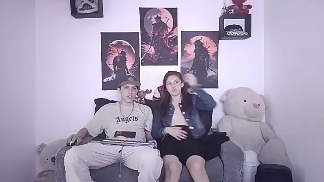 Snapshot of Ambar_and_daimon_ chatting on February 24, 2025, 7:44 am Ambar and daimon online show from February 24, 2025, 7:44 am