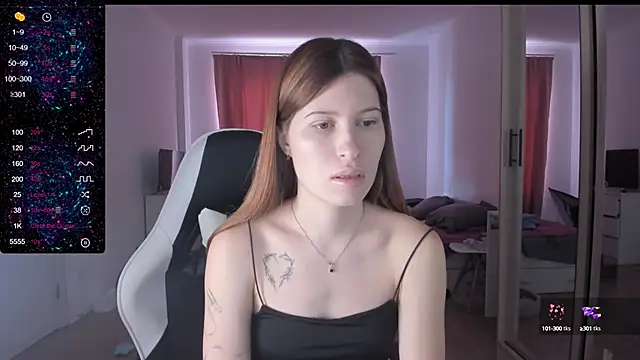 Snapshot of Agnes_Allenn chatting on March 7, 2025, 7:41 am Agnes Allenn online show from March 7, 2025, 7:41 am