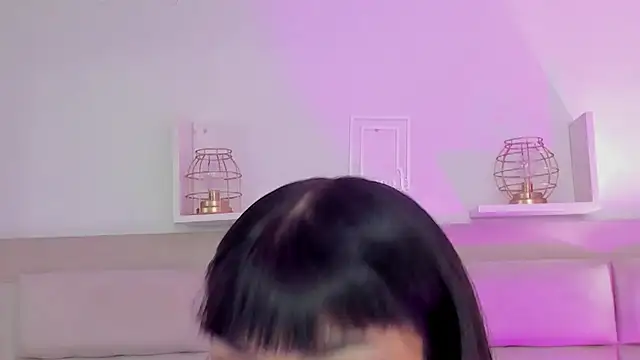 RoseCassie online show from February 20, 2025, 7:30 pm