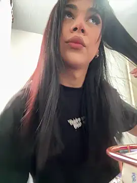 Snapshot of RoseCassie chatting on October 24, 2025, 12:37 pm RoseCassie online show from October 24, 2025, 12:37 pm