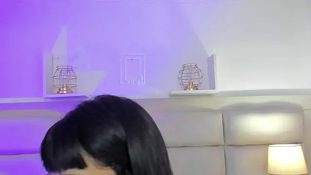 RoseCassie online show from February 15, 2025, 6:55 pm