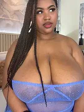 AinaraJimenez online show from April 16, 2026, 8:09 pm