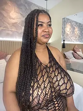 AinaraJimenez online show from December 17, 2025, 6:46 pm