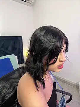 Snapshot of Lily_Woodz chatting on February 11, 2026, 7:03 pm Lily Woodz online show from February 11, 2026, 7:03 pm