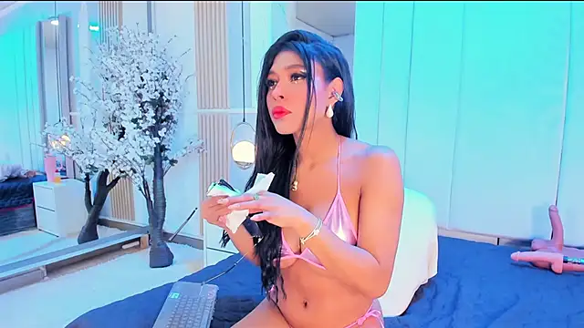 Snapshot of salomebenz chatting on September 29, 2025, 9:42 pm salomebenz online show from September 29, 2025, 9:42 pm