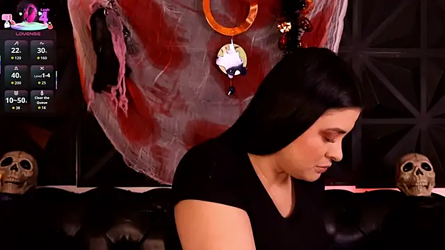 Snapshot of AnikaRomanoff chatting on October 17, 2025, 4:16 am AnikaRomanoff online show from October 17, 2025, 4:16 am