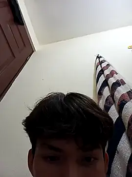 Snapshot of Jair2137 chatting on December 31, 2024, 2:29 am Jair2137 online show from December 31, 2024, 2:29 am