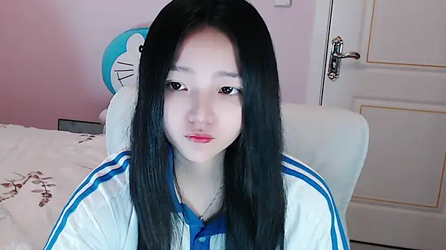 Snapshot of xiao-xiao-D chatting on March 6, 2025, 12:30 pm xiao-xiao-D online show from March 6, 2025, 12:30 pm