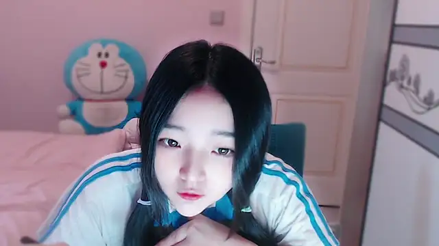 xiao-xiao-D online show from October 1, 2025, 5:34 am