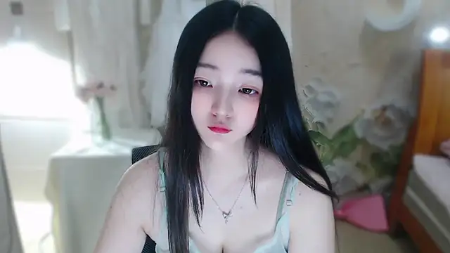 xiao-xiao-D online show from April 3, 2026, 4:52 am