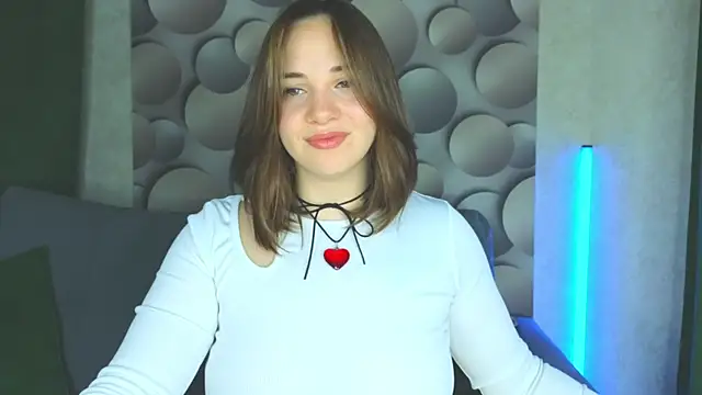 Snapshot of Cute_smile_sharon chatting on February 9, 2025, 1:55 am Cute smile sharon online show from February 9, 2025, 1:55 am