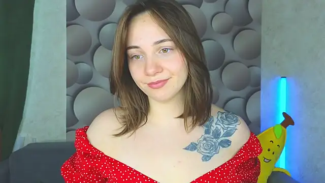 Snapshot of Cute_smile_sharon chatting on January 22, 2025, 5:05 am Cute smile sharon online show from January 22, 2025, 5:05 am