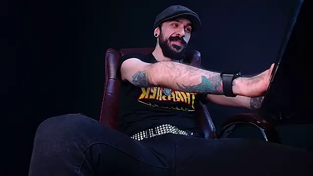 AxelColton online show from December 5, 2025, 6:23 am