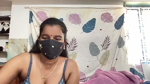Snapshot of Tamil_Sanjana_ chatting on July 15, 2026, 5:58 am Tamil Sanjana online show from July 15, 2026, 5:58 am