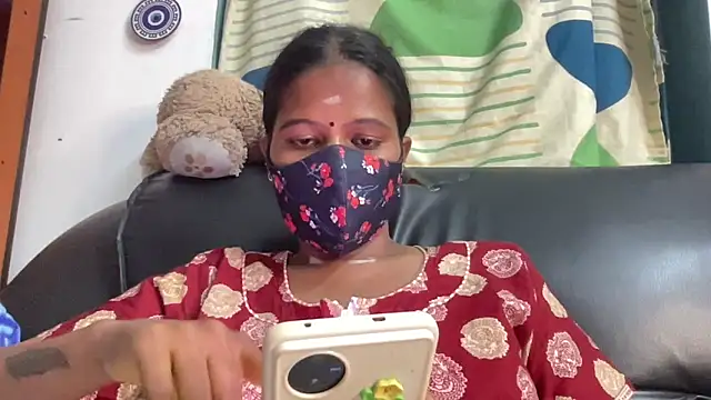 Snapshot of Tamil_Sanjana_ chatting on June 5, 2026, 4:56 pm Tamil Sanjana online show from June 5, 2026, 4:56 pm