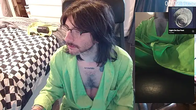 Chuck-FR online show from April 7, 2026, 8:49 am