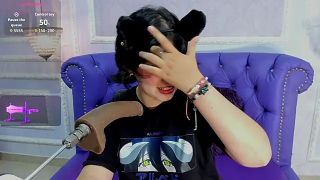 Snapshot of Lily_Martinez chatting on September 24, 2025, 1:57 am Lily Martinez online show from September 24, 2025, 1:57 am