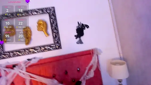 Snapshot of Samantha_Good chatting on October 17, 2025, 12:18 pm Samantha Good online show from October 17, 2025, 12:18 pm