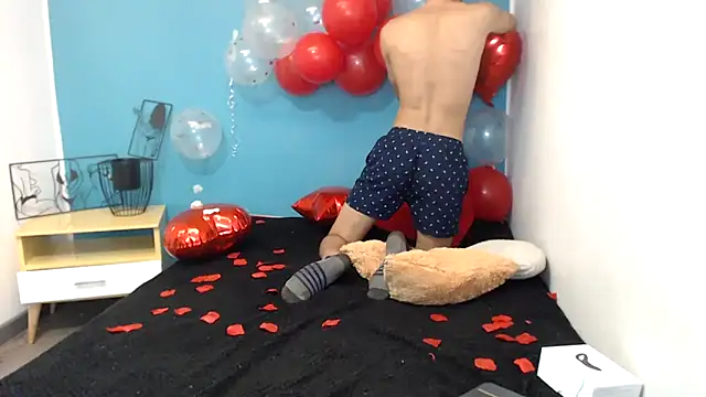 Snapshot of fabrizzio__ chatting on February 17, 2025, 8:27 pm fabrizzio online show from February 17, 2025, 8:27 pm
