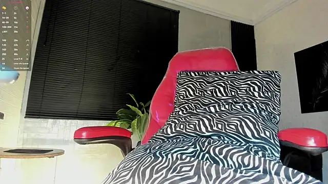 JhonyMiller  online show from November 22, 2025, 7:57 pm