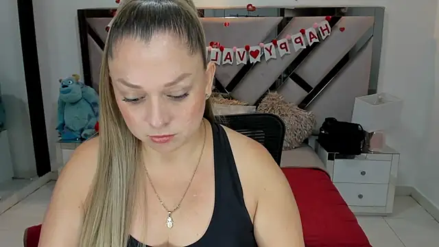 Snapshot of natalia5560 chatting on September 30, 2025, 1:28 pm natalia5560 online show from September 30, 2025, 1:28 pm