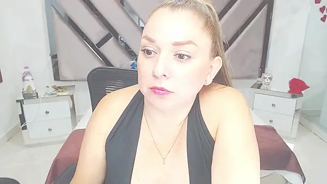 Snapshot of natalia5560 chatting on March 4, 2025, 1:59 pm natalia5560 online show from March 4, 2025, 1:59 pm