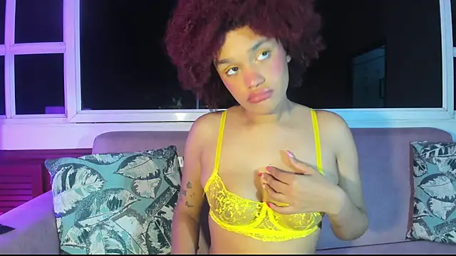 Snapshot of loladupont chatting on September 21, 2025, 3:11 am loladupont online show from September 21, 2025, 3:11 am