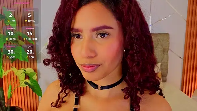 Snapshot of charlottee_white chatting on February 24, 2026, 9:26 pm charlottee white online show from February 24, 2026, 9:26 pm