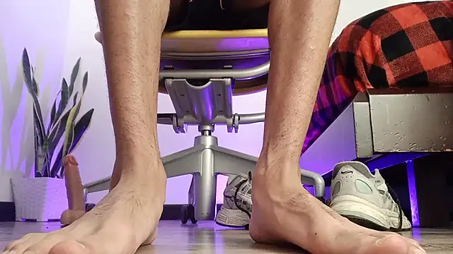 codysmith online show from October 18, 2025, 4:42 pm