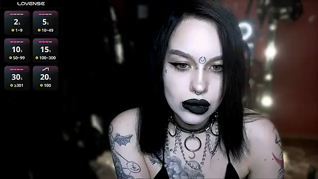 alexx succubus online show from April 2, 2026, 10:49 pm