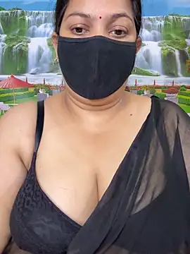 Snapshot of FlatVincy4 chatting on September 22, 2025, 9:59 am FlatVincy4 online show from September 22, 2025, 9:59 am