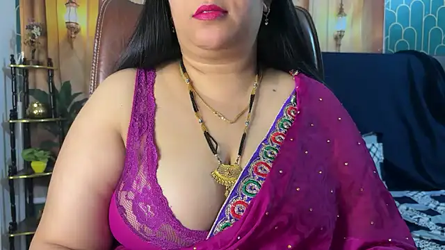 FlatVincy4 online show from April 6, 2026, 6:58 am