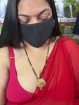 FlatVincy4 online show from November 14, 2025, 6:06 am