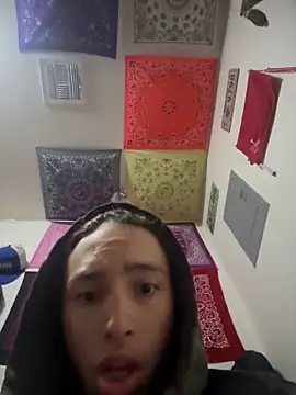 qbaby96 online show from October 10, 2025, 4:08 pm