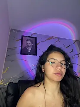 Snapshot of Rosita_forever_ chatting on October 21, 2025, 2:16 pm Rosita forever  online show from October 21, 2025, 2:16 pm