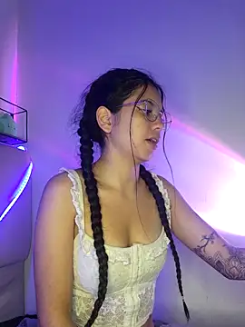 Rosita forever  online show from March 10, 2025, 12:28 pm