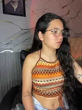 Snapshot of Rosita_forever_ chatting on October 25, 2025, 2:22 am Rosita forever  online show from October 25, 2025, 2:22 am