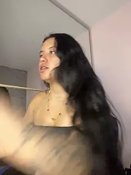 Snapshot of Rosita_forever_ chatting on February 19, 2026, 4:26 pm Rosita forever online show from February 19, 2026, 4:26 pm