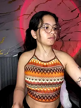 Snapshot of Rosita_forever_ chatting on October 10, 2025, 2:23 am Rosita forever  online show from October 10, 2025, 2:23 am