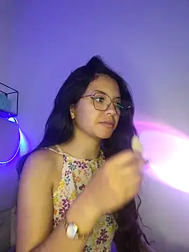 Rosita forever  online show from March 6, 2025, 5:54 pm